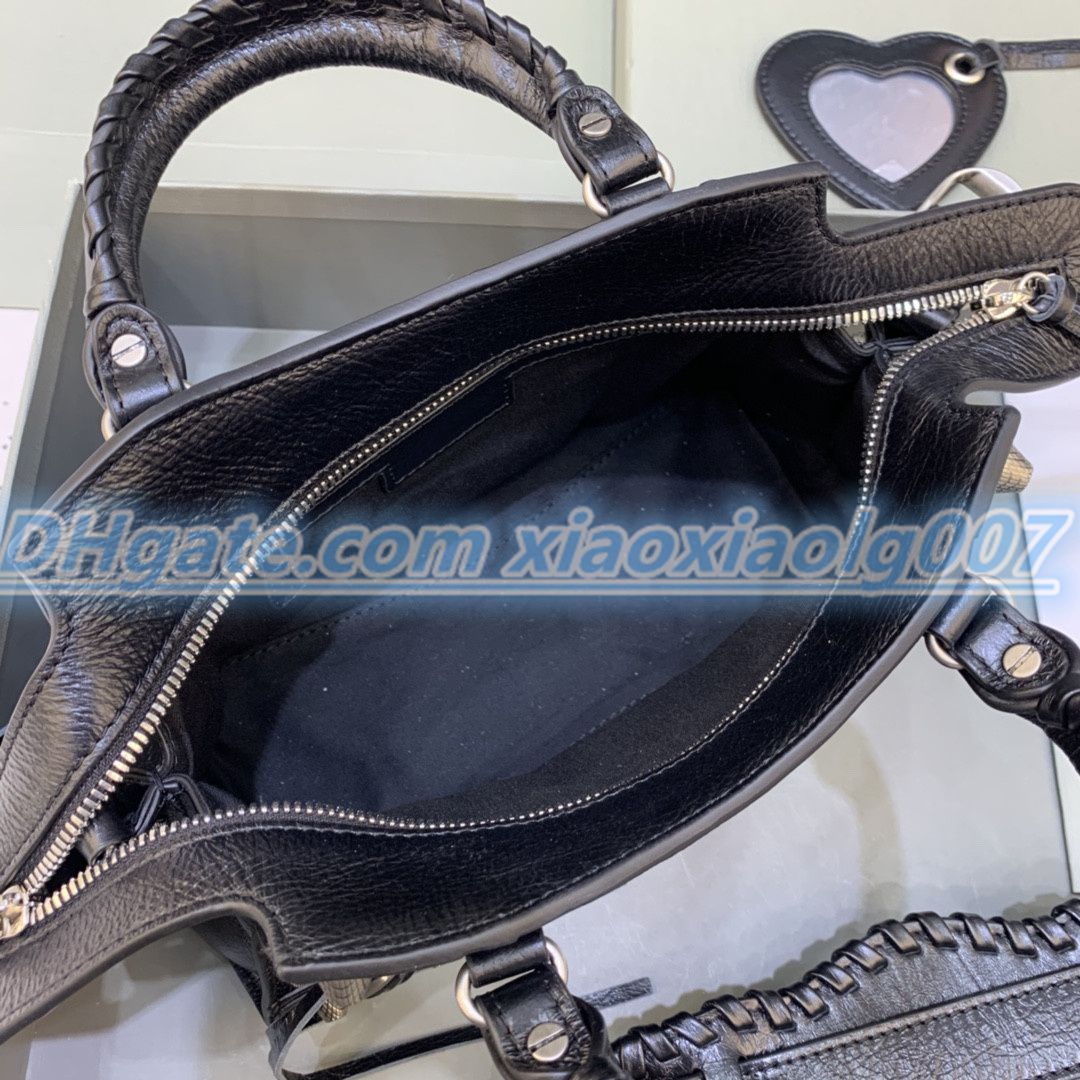 High quality Luxury genuine motorcycle bag women's luxury fashion shoulder cool girl crossover Pink Mini wax black silver pin white bag women handbag purses