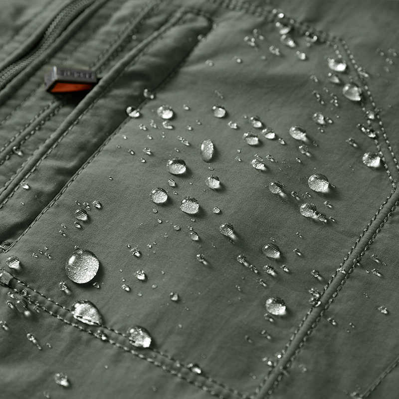 Kurtki na zewnątrz bluzy wielkie rozmiar Wojskowy Wodoodporny kurtka Mężczyźni Spring Jesień Mężczyźni Casual Windbreaker Kurtki męskie oddychające cienkie płaszcze z kapturem 0104