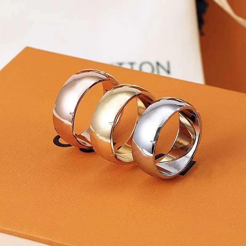 Anillo de moda para hombre Anillos de acero inoxidable de alto diseño Compromiso Joyería para damas Gift299V