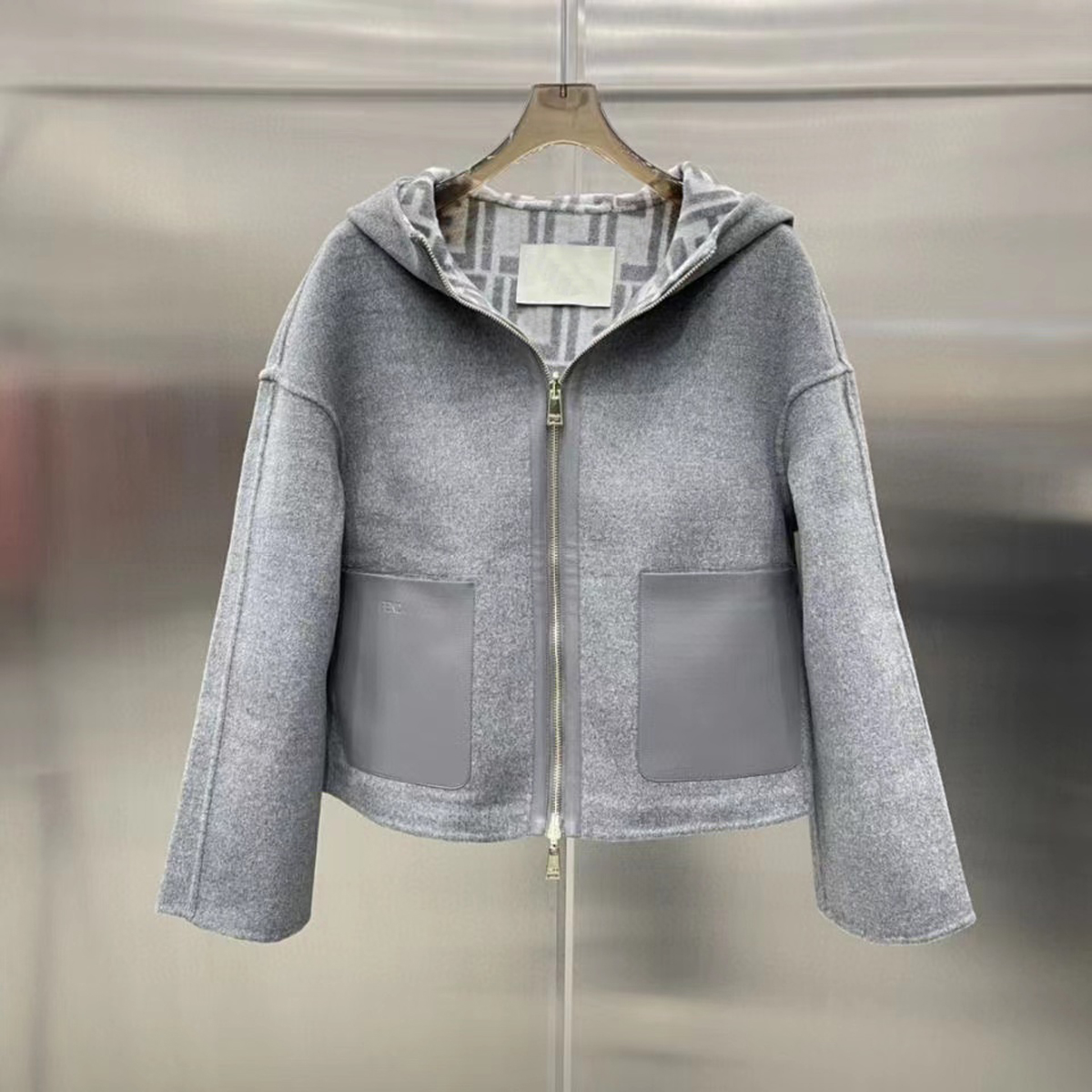 Diseñador Double F Chaquetas para mujer nueva chaqueta con capucha corta de lana de doble cara con abrigo de gaita F de moda lote A72