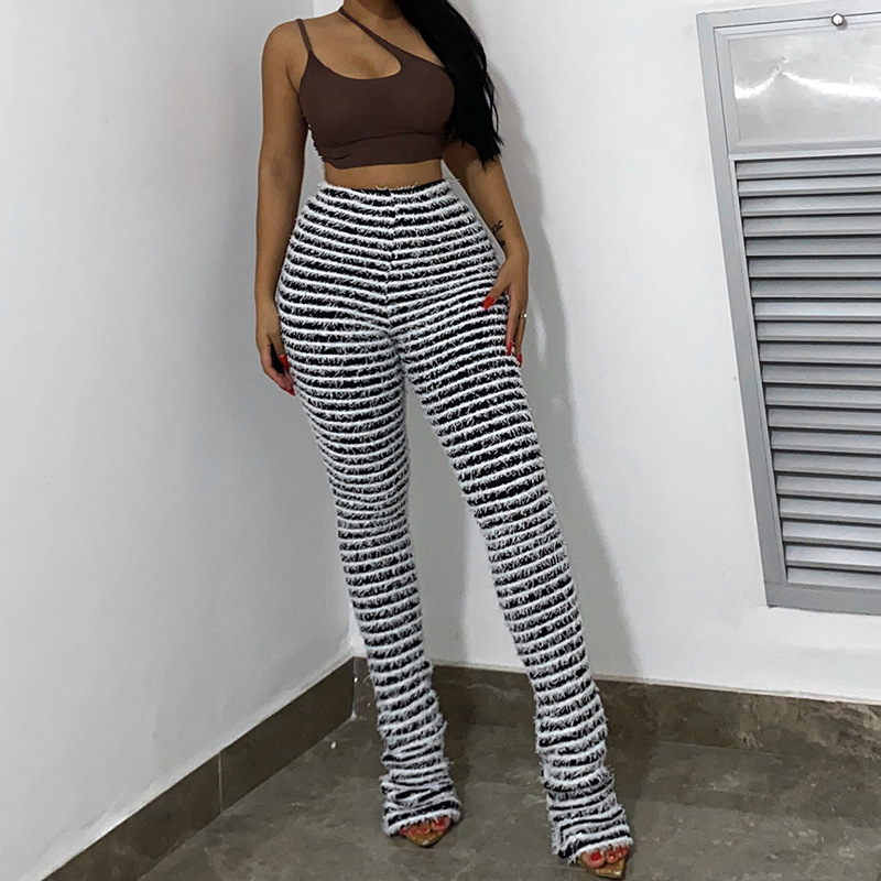 Black and White Striped Knitted Stacked Pants Women Bottoms 2023 Streetwear Extra Long High Waist Flare Pants 2302062