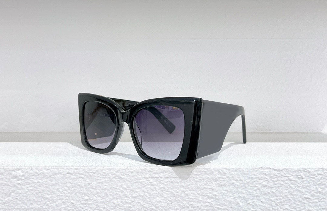 Óculos de sol feminino para homens e mulheres, óculos de sol masculino, estilo fashion, protege os olhos, lente uv400 com caixa aleatória e estojo m119 00244q
