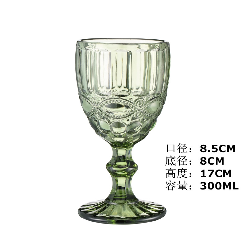 卸売240ml 300ml 4色ヨーロッパタイプのリリーフ色のガラスワイングラスの厚くなった背の高いビンテージワインウェア