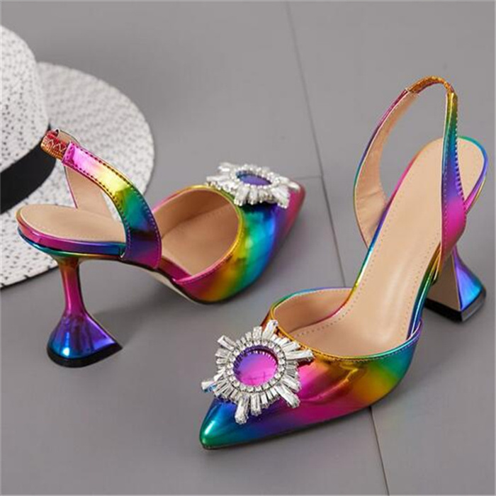 Designer femminile sandali sottili sandali cristallini diamanti a fiore solare donne puntate di punta di punta arcobaleno multicolore tacchi alti zapatillas mujer