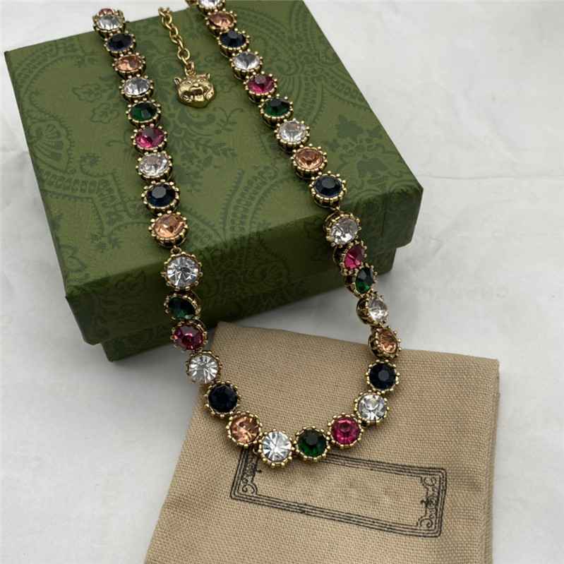 Stijlvolle gekleurde diamanten halsketting Kleurrijke kristallen designerarmbanden High-end tijgerkop hangerarmband met Box239N