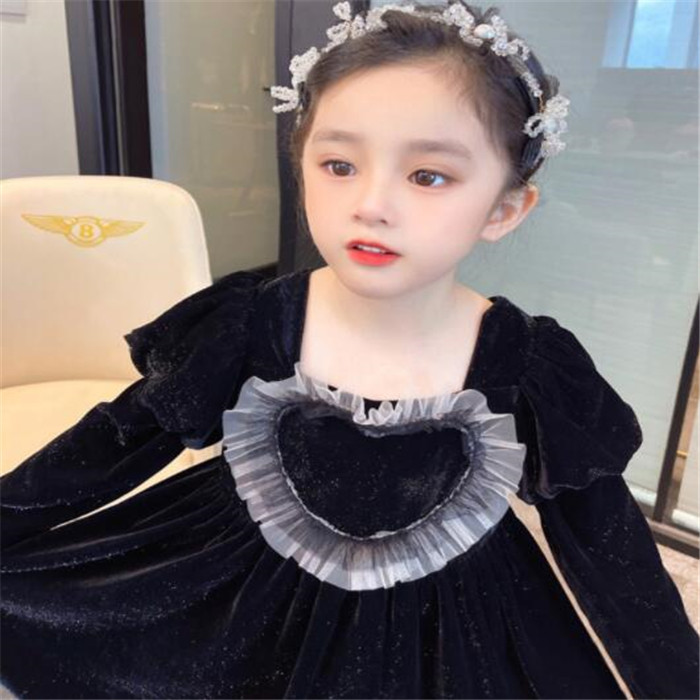 Spring Autumn Baby Girls Dress Kids L￤ngd Syle Golden Velvet Love PrincessSkirt Barn Casual Dresses Clothing