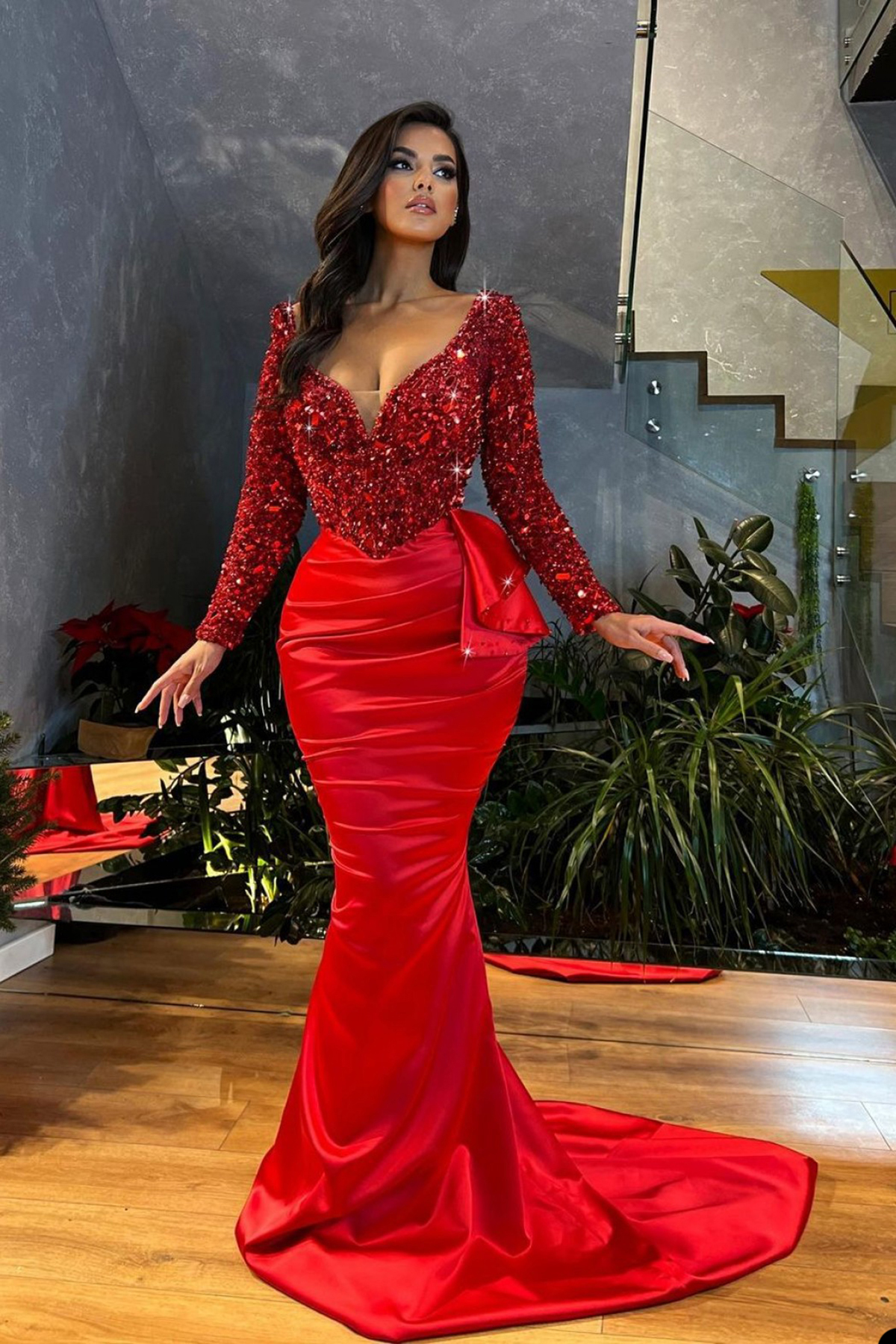 Elegant Red Mermaid Prom Dresses Deep V Neck Sequined Party Dresses Long Sleeves Custom Made Evening Dress