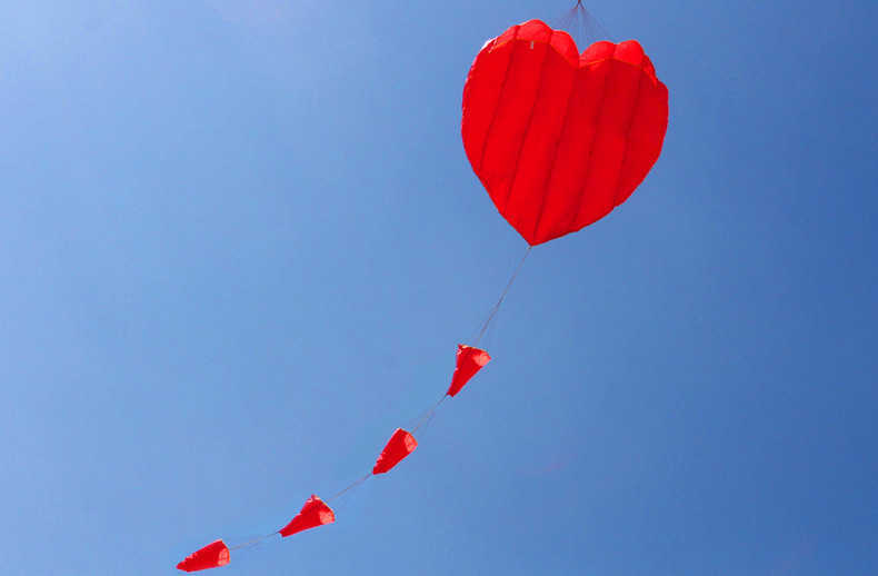 Kites Outdoor Fun Sports Love Heart Software Kite con strumenti di volo facili da volare 0110