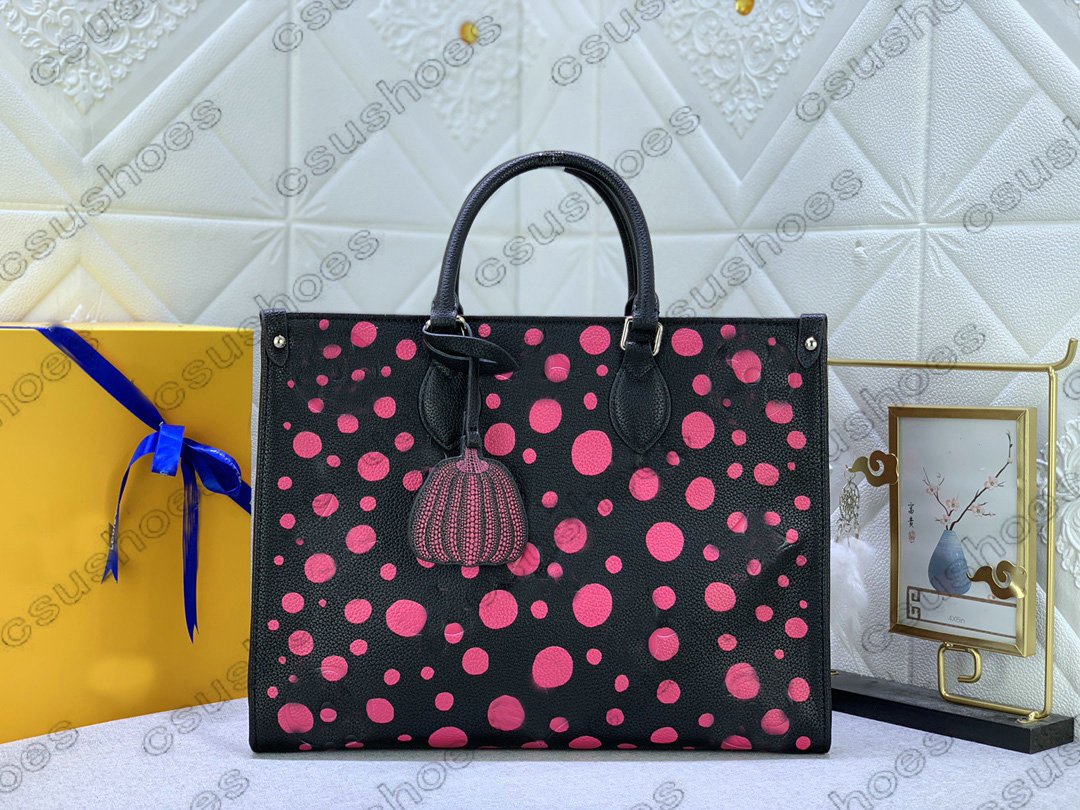 23SS X Bolsa Yayoi Kusama ONTHEGO MM 35 Bolsas M46379 PONTOS PINTADOS Never Tote M46381 SIDE TRUNK M46396 M46384 Handbag Sholder Womens Designer Luxurys Cross body