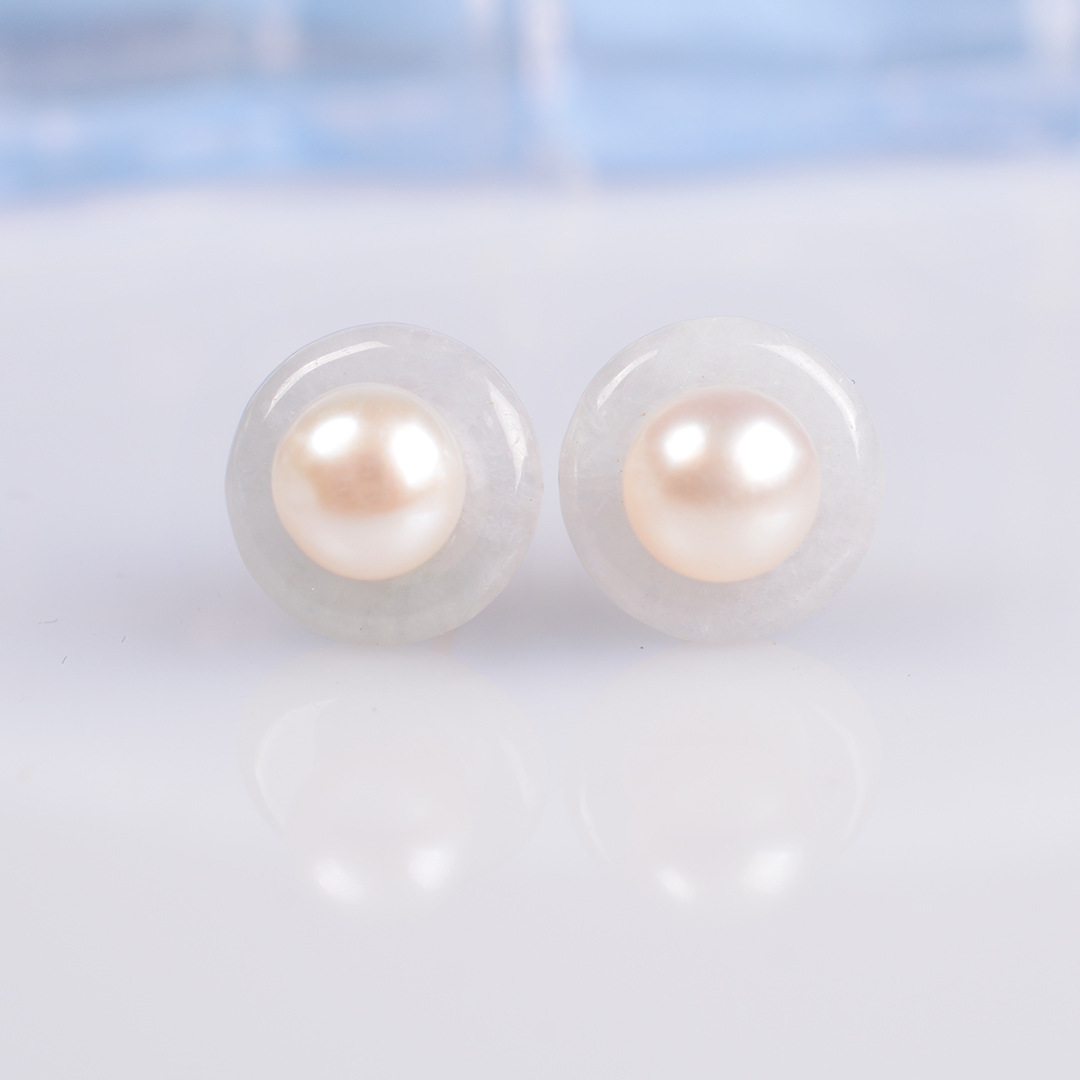 Sötvattenpärlörhängen S925 Silver Needle Ping ett spänne en Jade Ear Studs Lady/Girl Fashion Jewelr