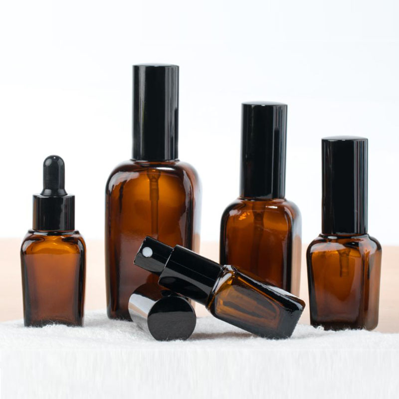 10ml 20ml flacon compte-gouttes carré d'huile essentielle 30ml 50ml sérum en verre transparent ambré éviter les bouteilles légères avec bouchon en plastique noir pour l'emballage cosmétique en gros