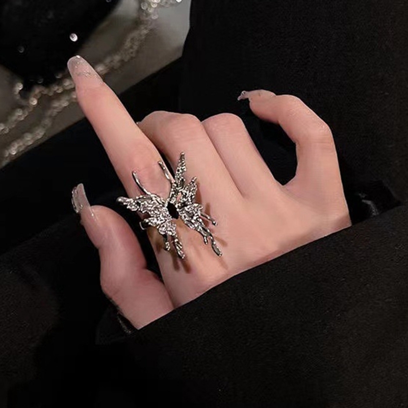 Solitaire Ring Vintage Punk Irregular Butterfly Rings For Women Liquid Metal Earring Aesthetic Egirl Gothic Insect Open Jewelry 23328r