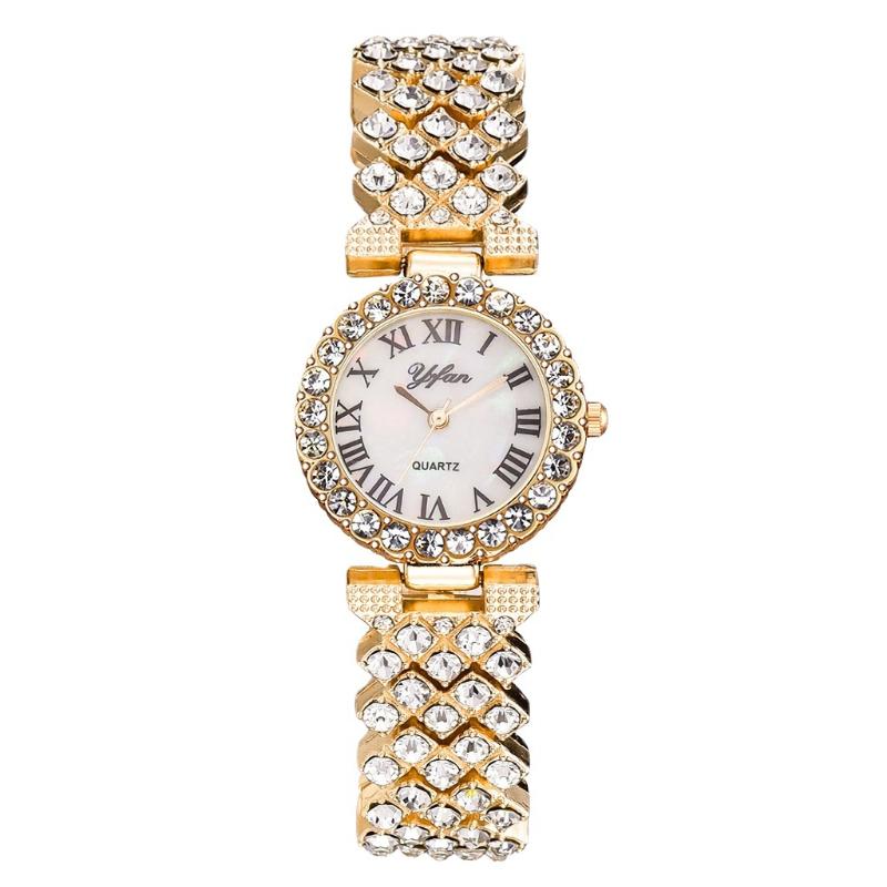 Relógios de pulso Ladies Quartz Watch Rhinestone Bracelet Combination Conjunto de temperamento elegante Relojeswatcheswatches300j