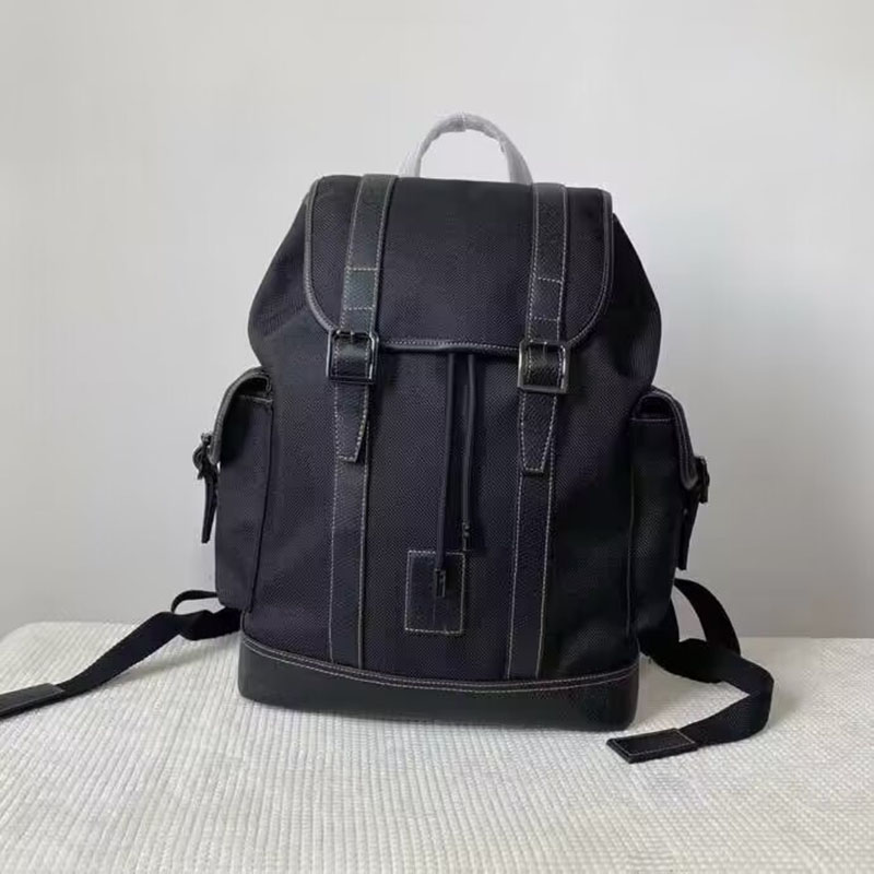 Der neue Black Canvas Bag Mountaineering Rucksack großer Kapazitäts -Männer -Rucksack