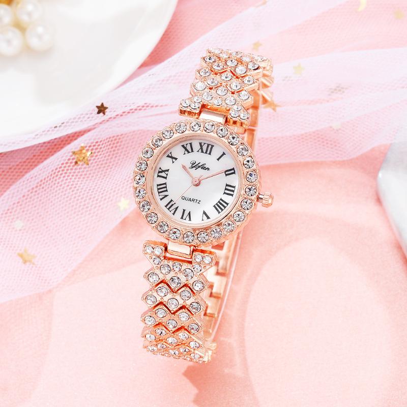 Zegarek dla kobiet kwarcowy zegarek kombinacja bransoletki nrinestone Temperament Elegancki różowy złoto relojeswristwatches300J