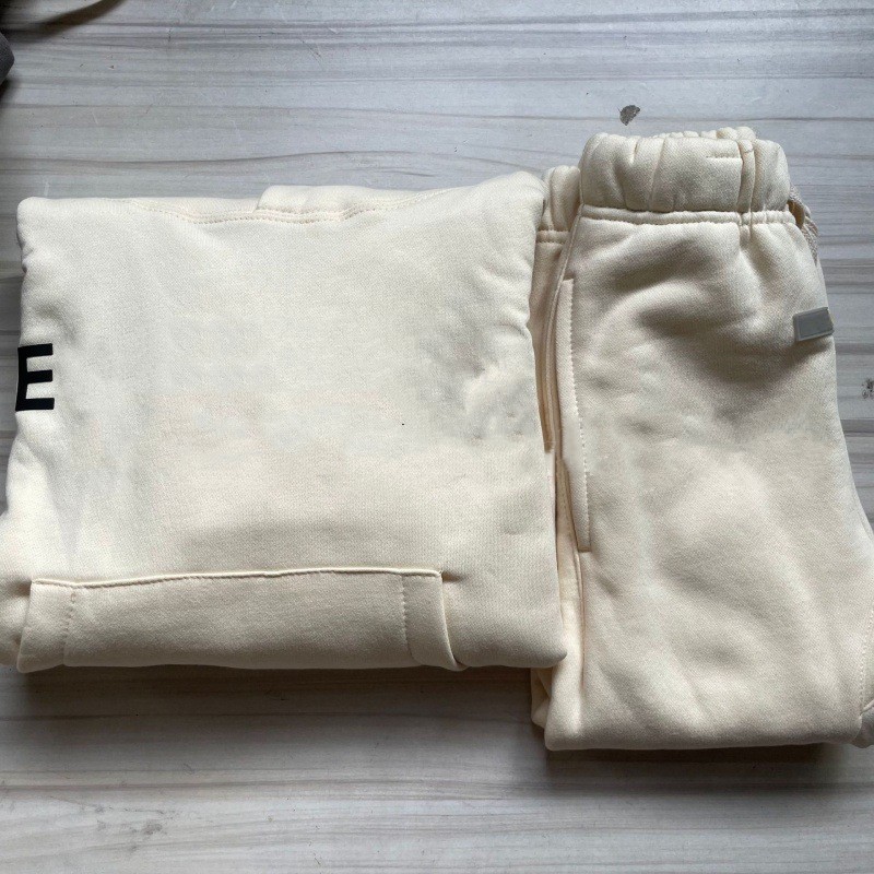 Kinderkleidung Ess Kapuzensets Babykleidung Sweatshirt Angstmäntel Jungen Designerkleidung Modegott Streetshirts Pullover Lose Trainingsanzug