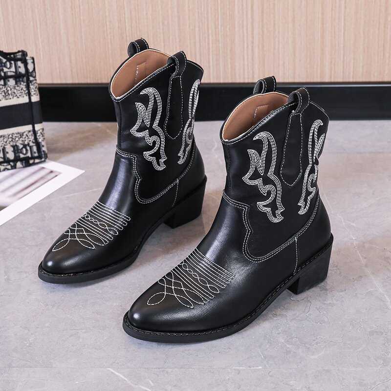 Botas 2023 Autumn Winter Women Western tornozelo de saltos grossos Comfort Casaul Cowboy vintage Cowgirls Sapatos de moda curta Mulher 221215