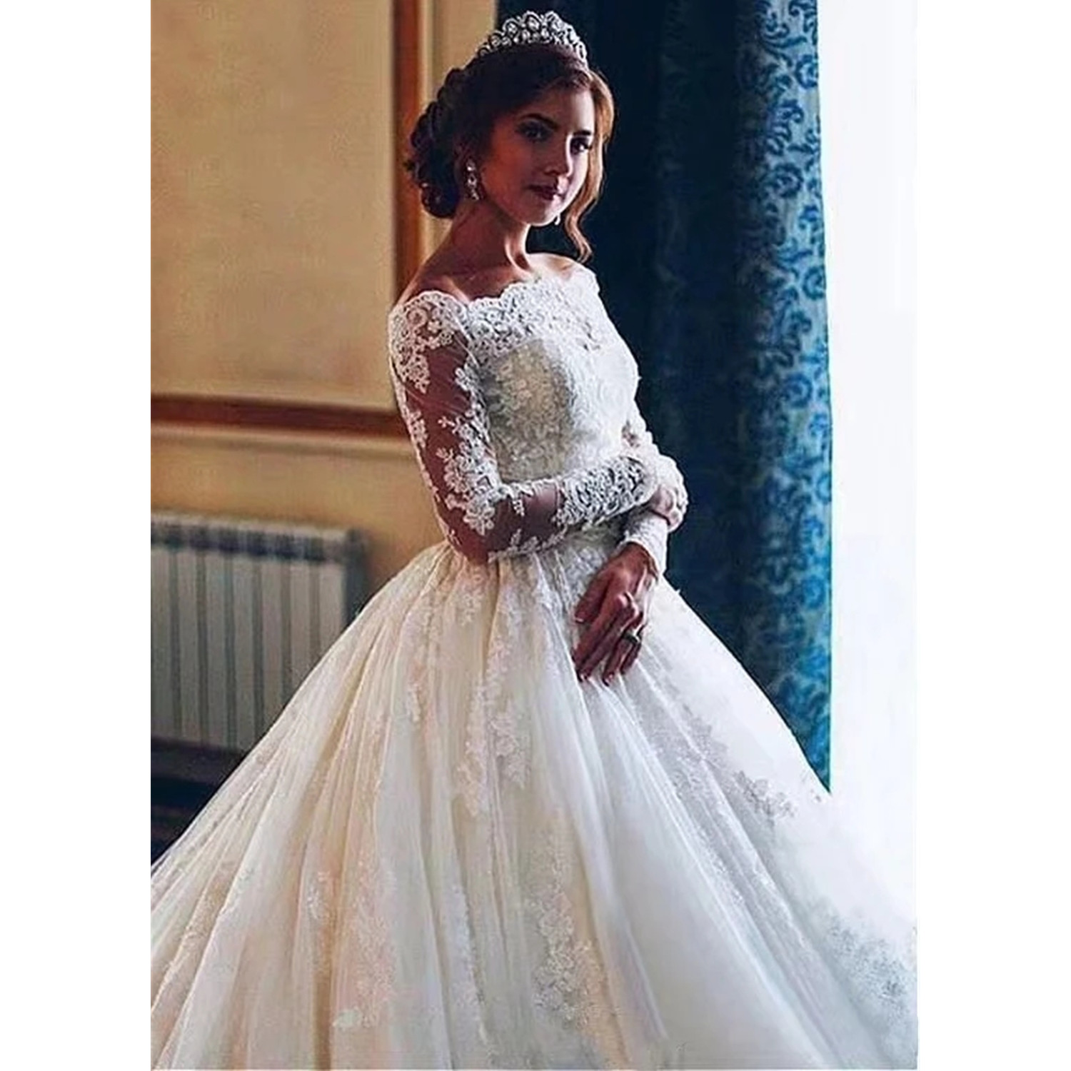 Księżniczka suknie ślubne plus suknia balowa w rozmiarze Katedralna aplikacje pociągowe