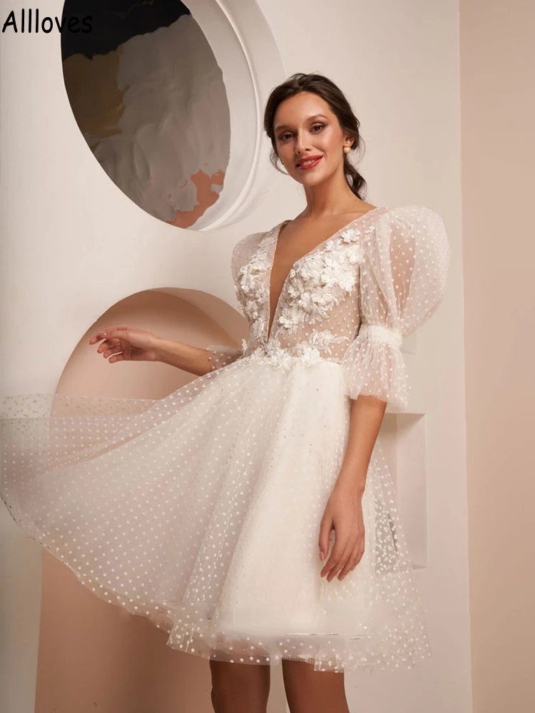 Dot Puff Manches Courtes Une Ligne Robes De Mariée Sexy Col En V Dos Ouvert Dentelle Florale Appliqued Robes De Mariée Boho Jardin Tulle Brides Deuxième Réception Robe De Soirée CL1717