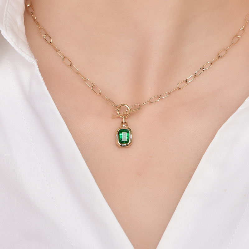 Necklace European and American style women square emerald pendant yellow gold plated necklace zircon green crystal collar chain party jewelry mother birthday gift