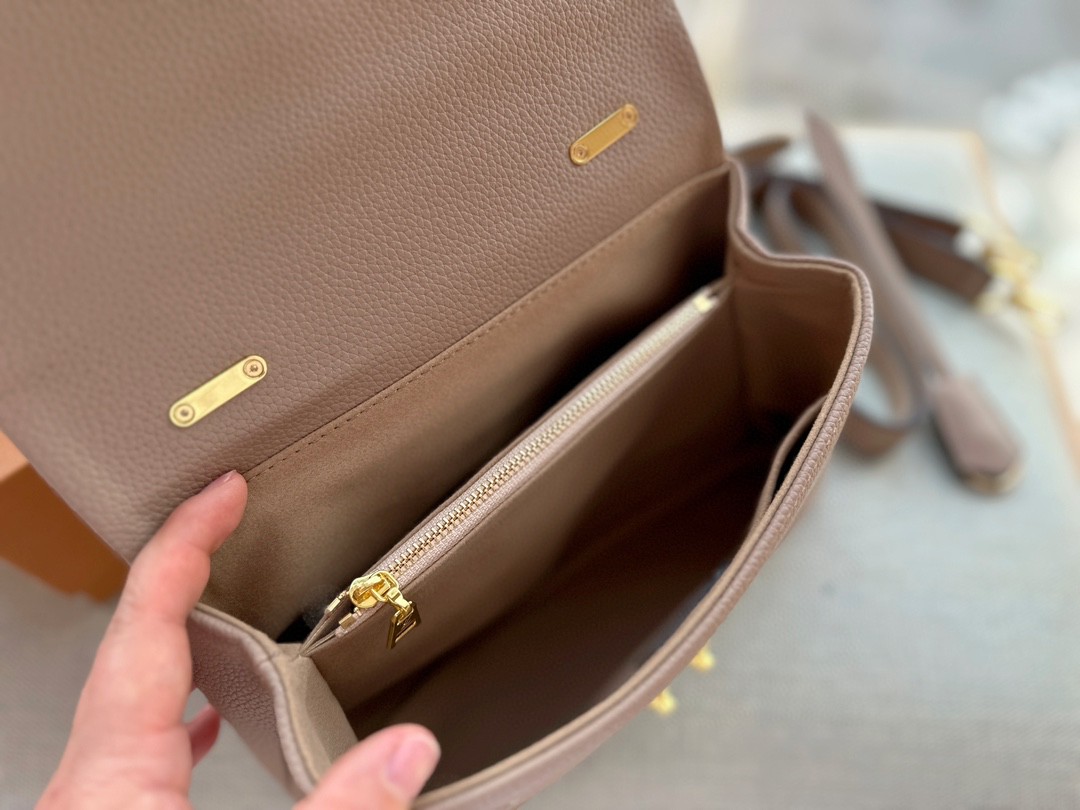 Luksusowa torba na markę duża pojemność prawdziwa skórzana torba online Celebrity Explosion Bag Class
