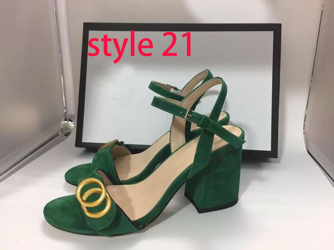 Clásico Sandalias de tacón alto diseñador SHoes 100% cuero mujer Zapato de baile tacones sexy Suede Lady Metal Cinturón hebilla sandalias Tacón grueso Zapatos de mujer Tamaño grande 34-42 Con caja