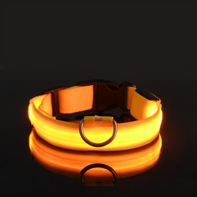 Colliers de marche de chien flash de nuit fournitures pour animaux de compagnie collier de LED lumineux pour animaux de compagnie en peluche pour chien