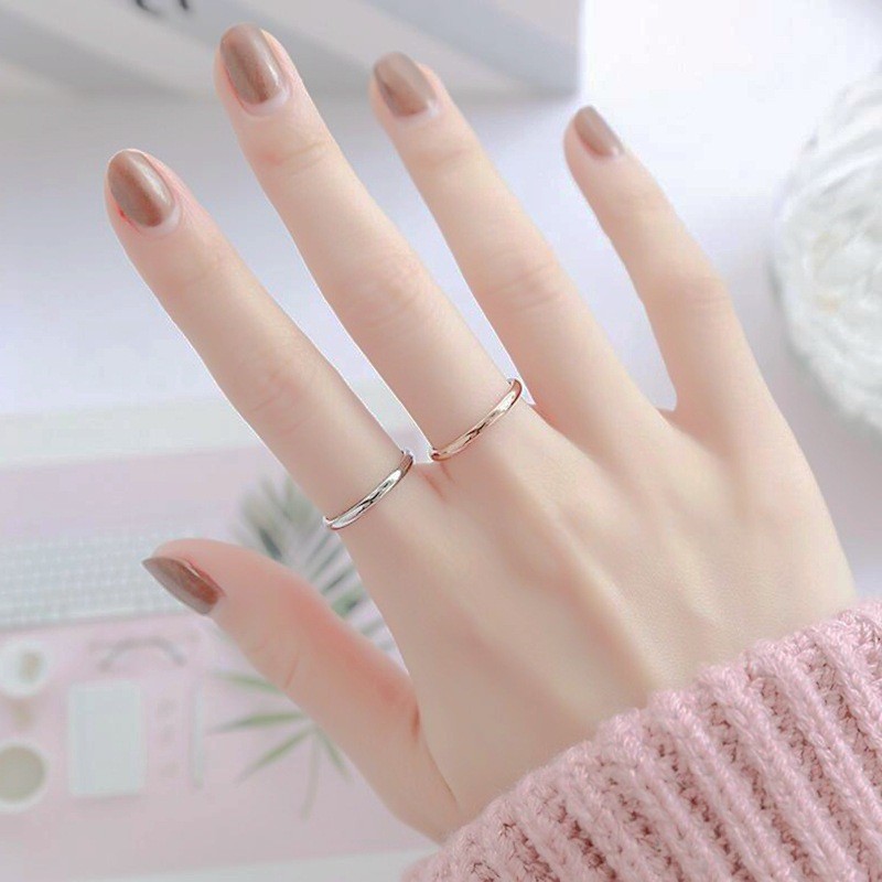 Elegant Simple Designer Titanium Steel Ring for Women Ladies Gold Silver Black Solid Color Rings Ladies Bride Wedding Jewelry Nice Gift Size 4 5 6 7 8 9 10 11 12