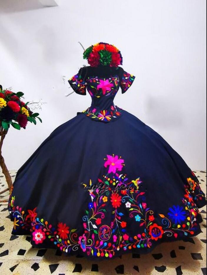 Vintage Mexican Flowers Embroidered Quinceanera Dresses Charro 2023 Satin Ball Gowns Off The Shoulder Party Sweet 16 Dress Prom Dark Navy