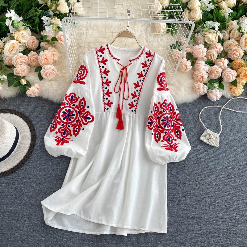 Bohemian Chic Flower Embroidery Lace Up Dress O-neck Elegant Femme Vestidos 2023 Fashion New Panelled Dresses Women 2023