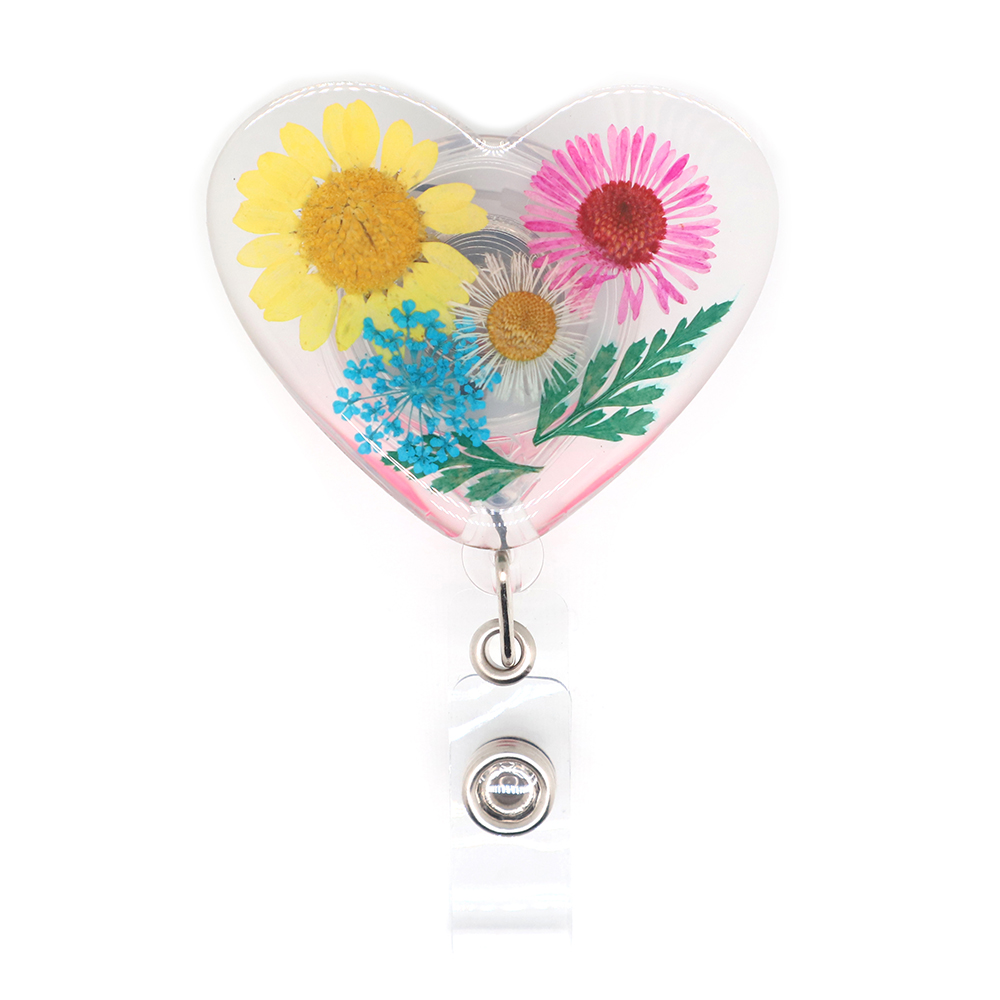 Fashion Key Rings New Design Heart Shape Stethoscope Dried Flower Resin Badge Clip Retractable ID Name Tag Badge Reel For Nurse Doctor Student