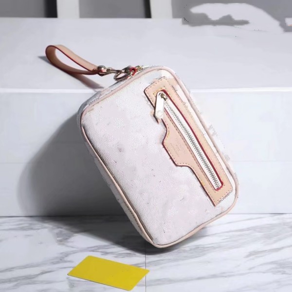 حقائب Women Bags Clutch Men حقيبة اليد الأزياء الأزياء الأزياء حقيبة Billfold Coin Purse Pouch Pouch Luxury Designer محافظ حقيبة ظهر Backback Crossbody Messenger Bag Woman