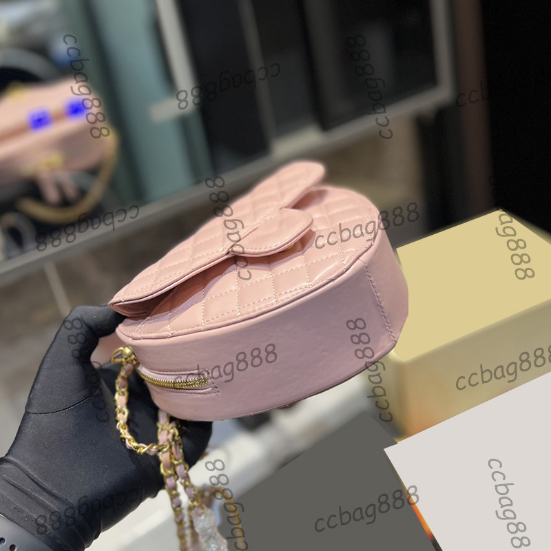 16 cm Designer Heart Lover Style Vanity Box Box Boîte en cuir réel Case cosmétique avec Gold Metal Hardware Matelasse Crossbody Shou2722