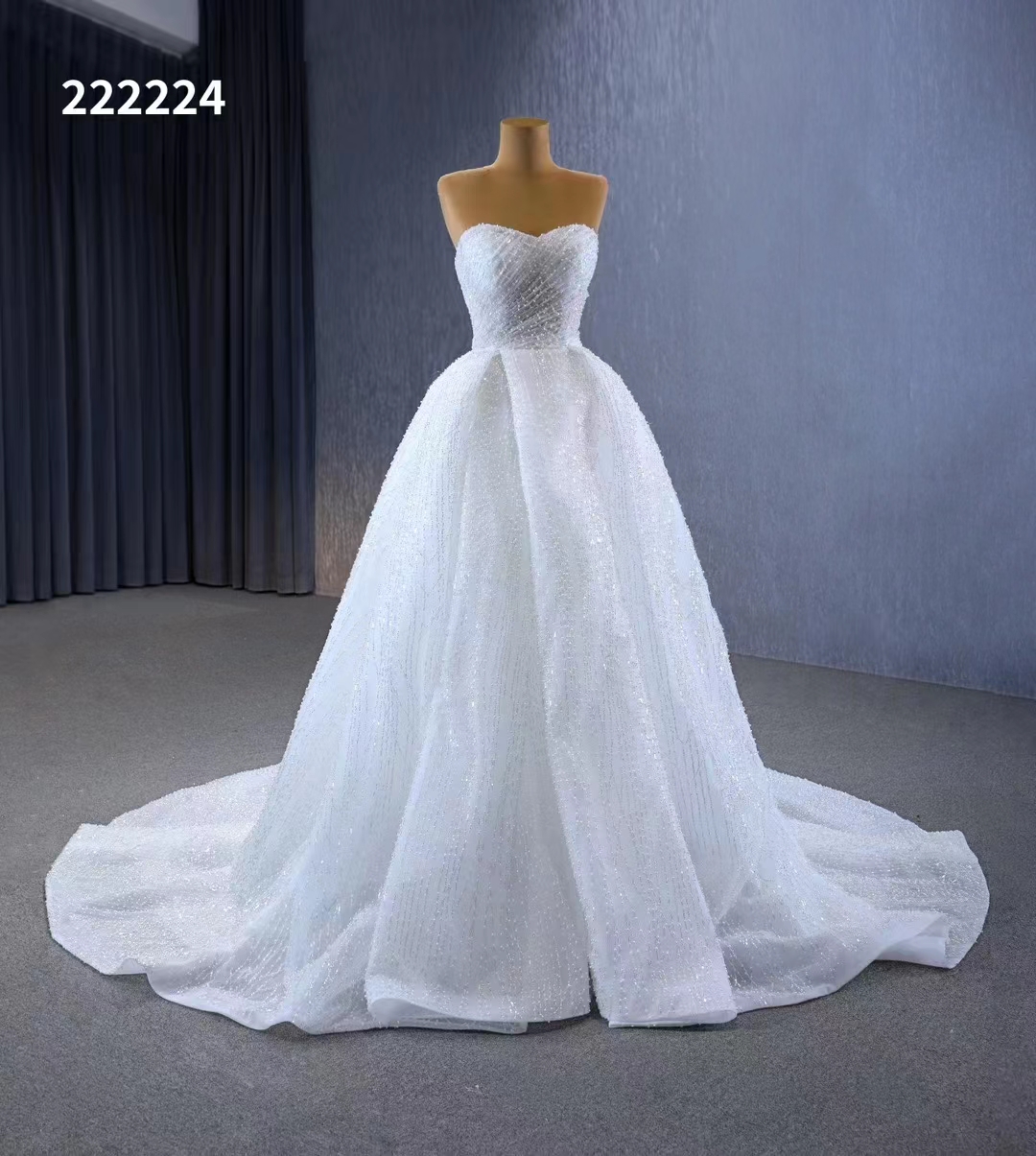 Abito da sposa con scollo a cuore Abiti senza maniche senza schienale con paillettes donna SM222224