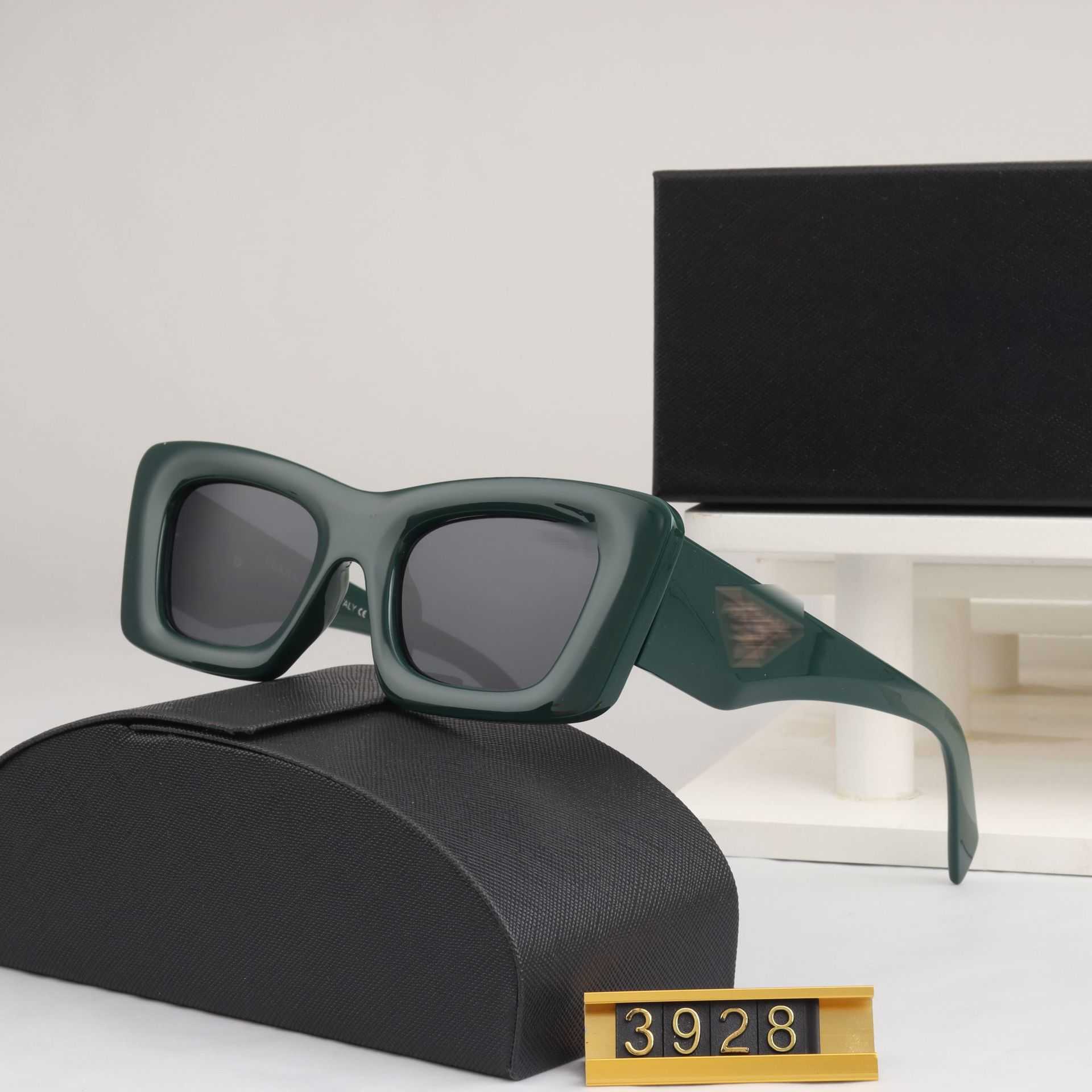 Lyxdesigner solglasögon 2023 NY P HOME HD Fashion Cat Eye Frame Advanced Sense NS Style Solglasögon 8293