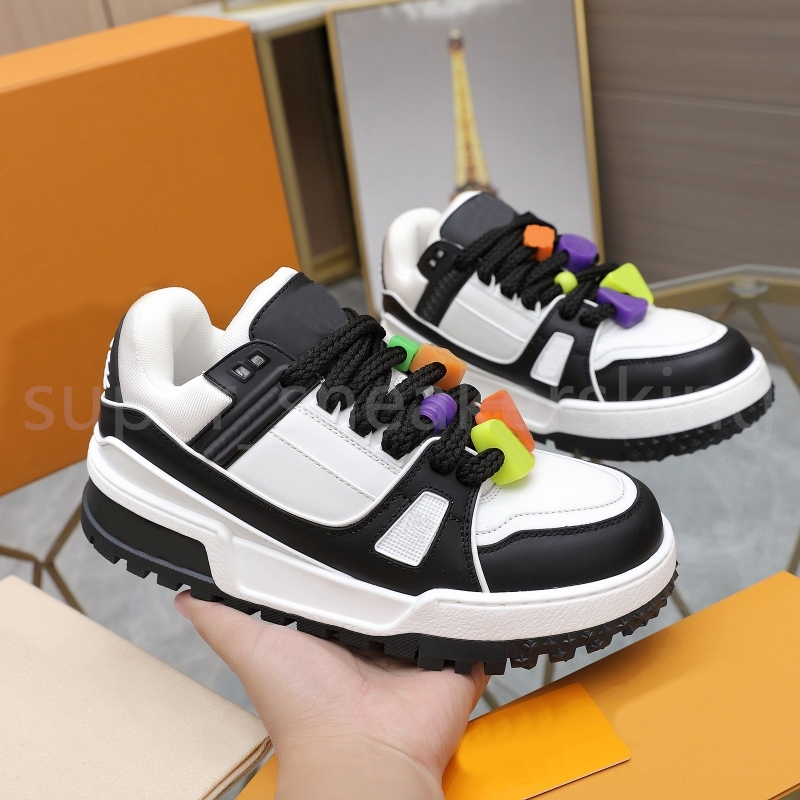 Designer Chaussures Hommes Femmes Baskets Baskets plates Couple pain chaussures Noir Blanc Lacet lettre perles cuir de veau Sneaker taille 35-46 Avec boîte d'origine