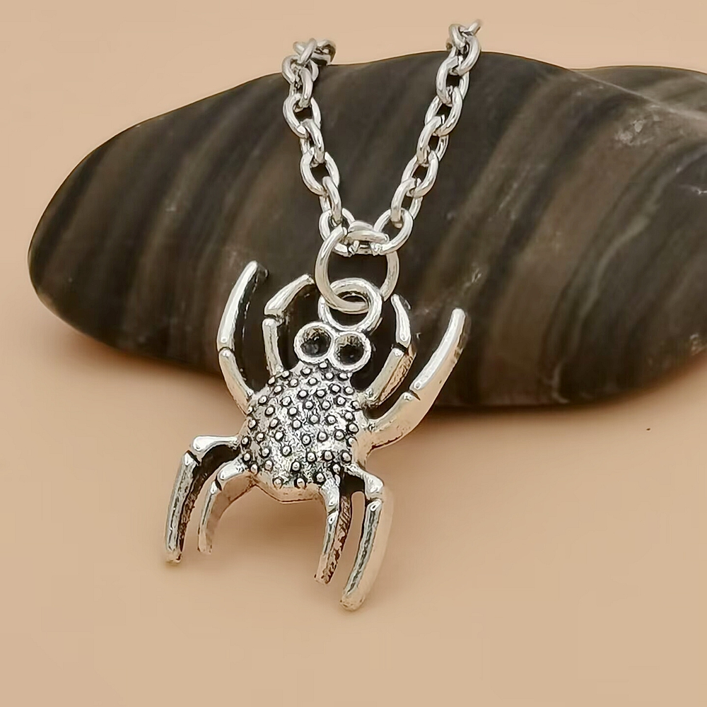 Charms Spider Halloween Argento antico Pendenti con ciondoli fare braccialetti Collana Risultati gioielli Creazione di gioielli Accessorio X-05