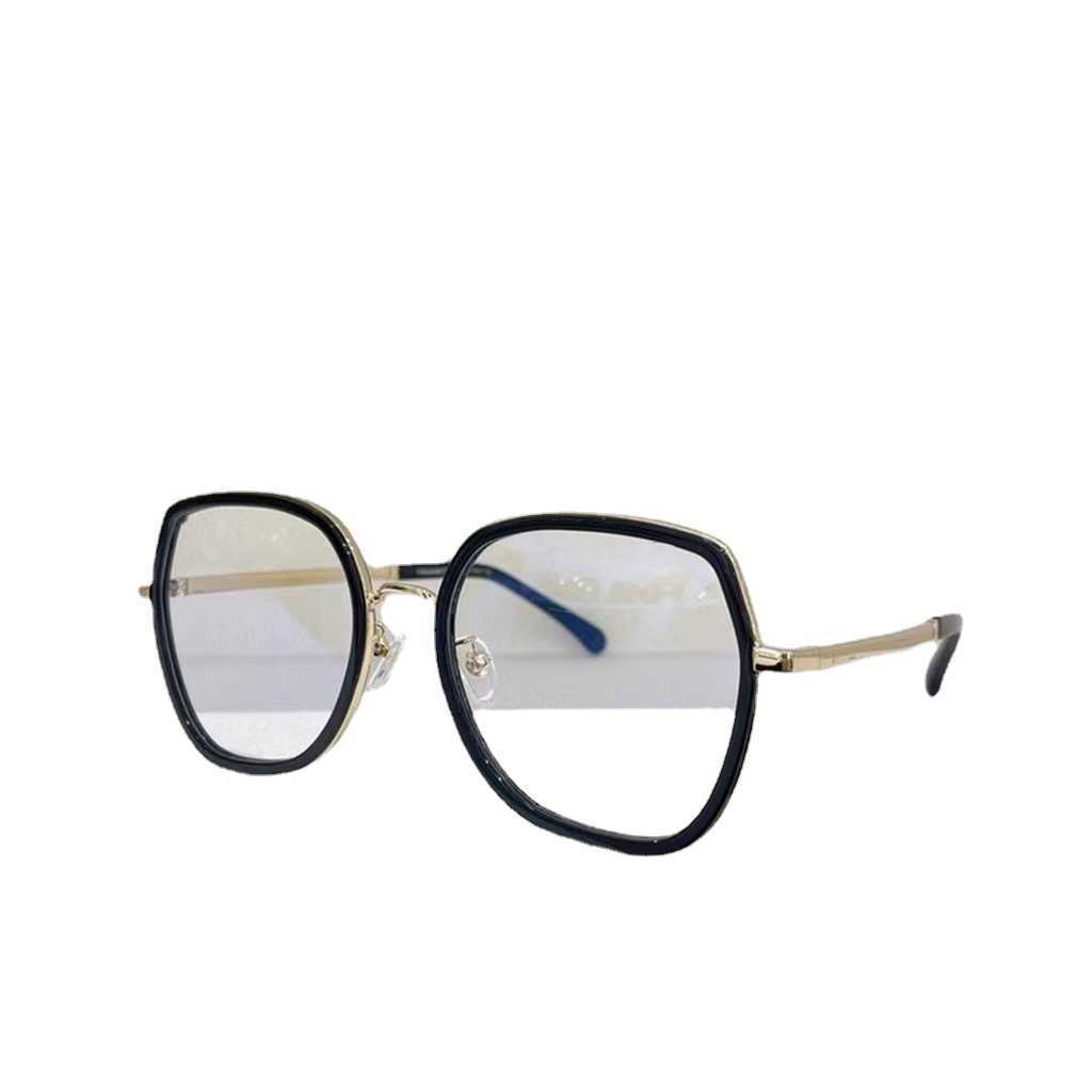2023 Nouvelles lunettes de soleil de designer de luxe nouvelle personnalité de célébrité en ligne Tiktok lunettes de style japonais et ins optiques polyvalentes pour femmes CH3467