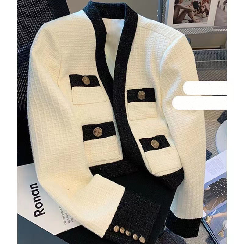 2023 new designer luxury lapel polo women`s jacket fashion chest pocket letter embroidery print metal button knit long sleeve cardigan jacket asian size XS-XL