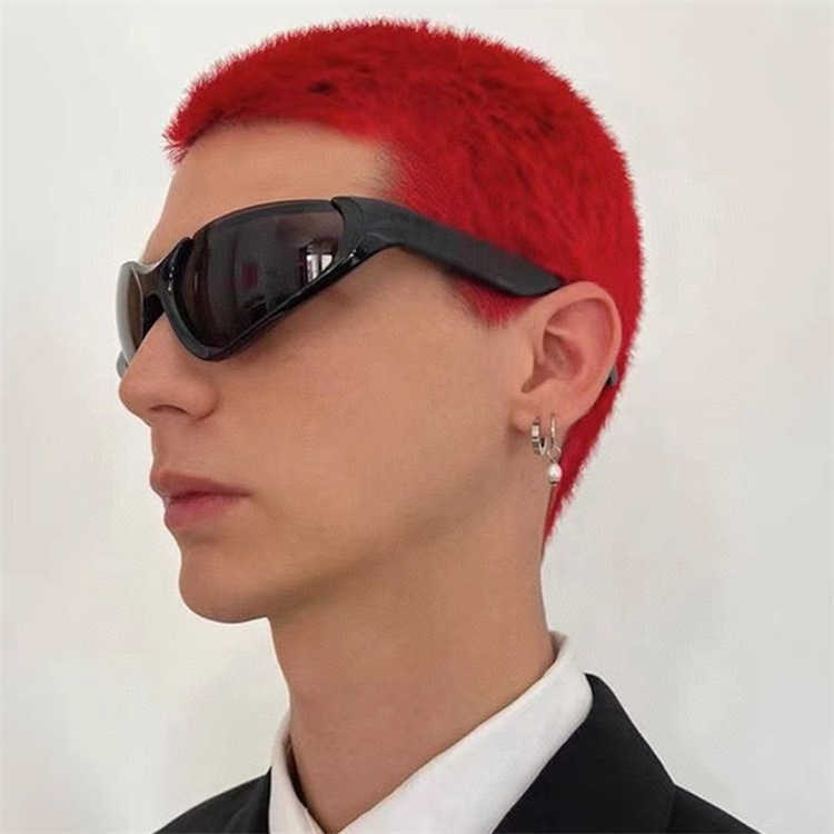 2024 Nouveau créateur de luxe de haute qualité Future Science and Technology Concave Sunglasses à la mode mâle STAR INS NET Red Sunglasses Femme BB0202