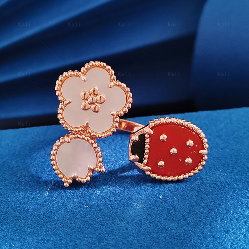 Nuovo anello di Coccinella Primaverile w Oro Rosa di Vendita Caldo Regalo di festa di gioielli di marca di lusso di moda semplice donna