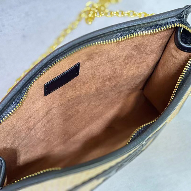 Designer handväska kvinnor kedja cross body väska lapptäcke läder luxurys väskor avslappnad tyg axelväskor crossbody mode shopping väska grossist