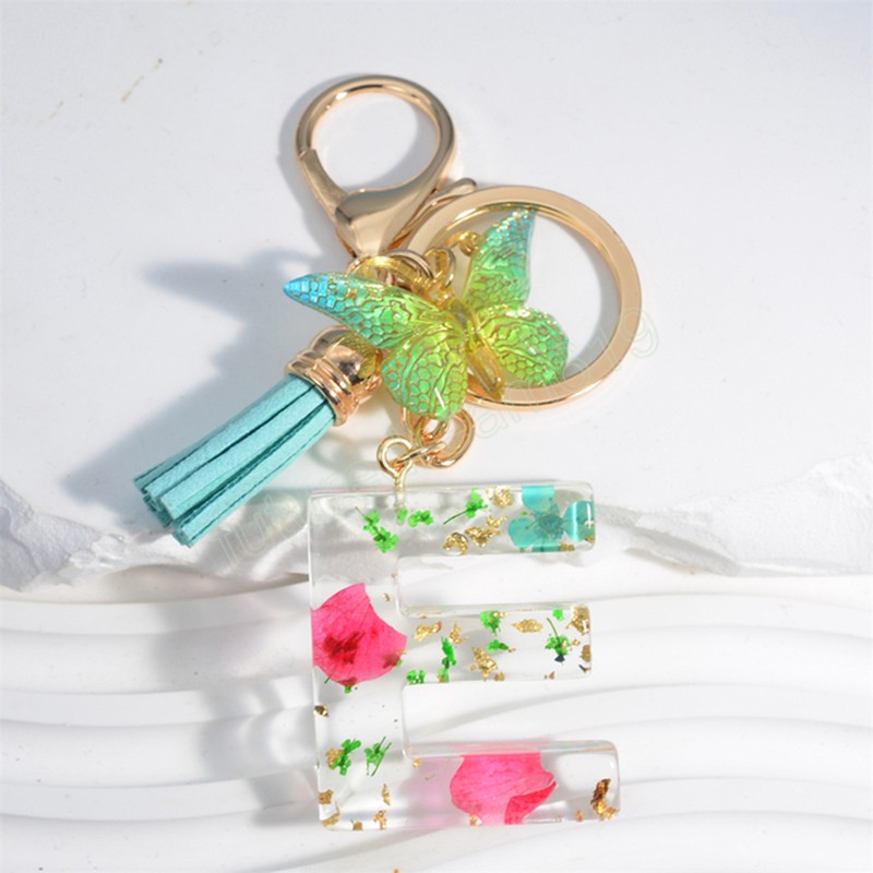 Fashion Letters A to Z Dry Flower Keychain Butterfly Tassel Pendant Keyring for Women Car Key Holder Handbag Accessories Gift