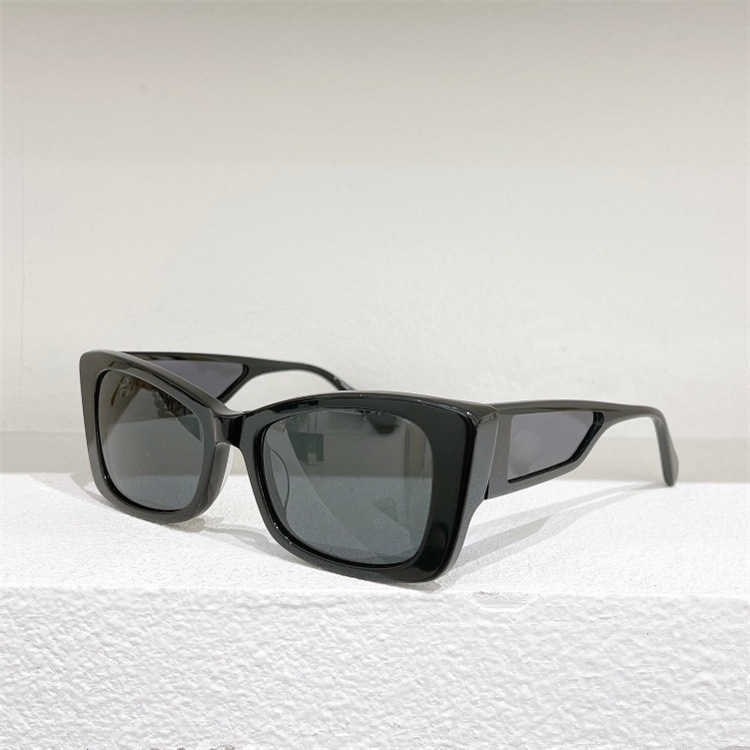 2023 Neue Luxus-Designer-CH5430-Star-Online-Promi-Katzenaugen-Sonnenbrille im gleichen Stil, quadratische kleine Sonnenbrille weiblich