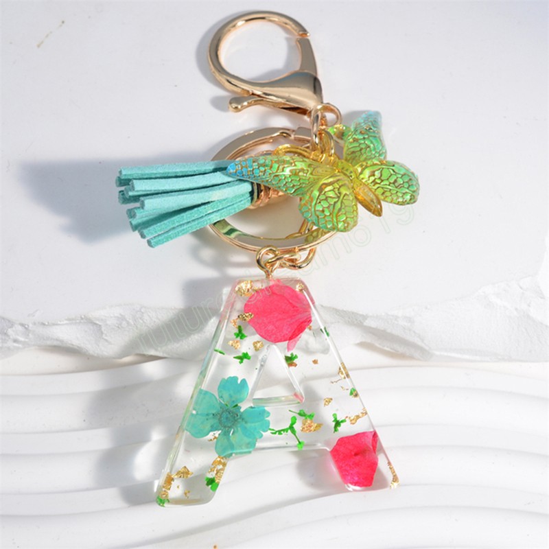 Fashion Letters A to Z Dry Flower Keychain Butterfly Tassel Pendant Keyring for Women Car Key Holder Handbag Accessories Gift