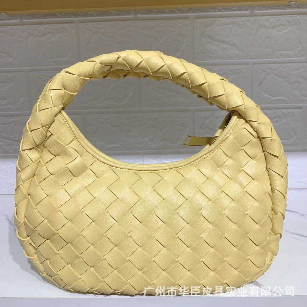 Abottegas Sac fourre-tout Vneta Jodie Mini Teen Intrecciato Designer Hobo Petit sac rond Sac tissé pour femme Design fait main Tissé Dumpling Bag Sac à main