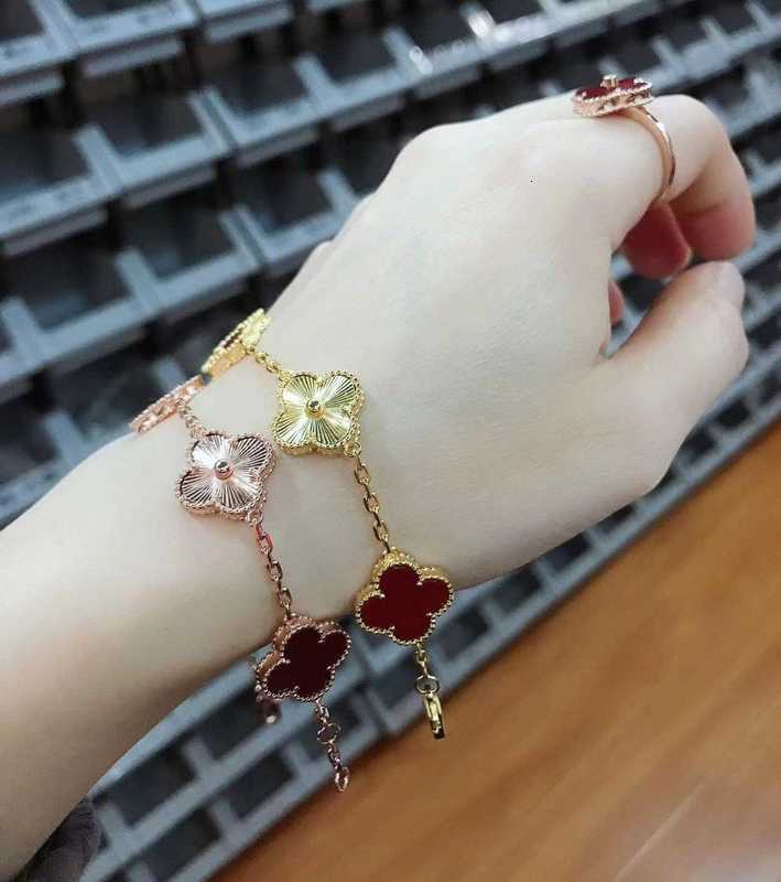 Chain Designer Jinggong Four-leaf clover Five flower Bracelet Lucky Flower Double sided V gold thick plating 18k rose red chalcedony M9X5