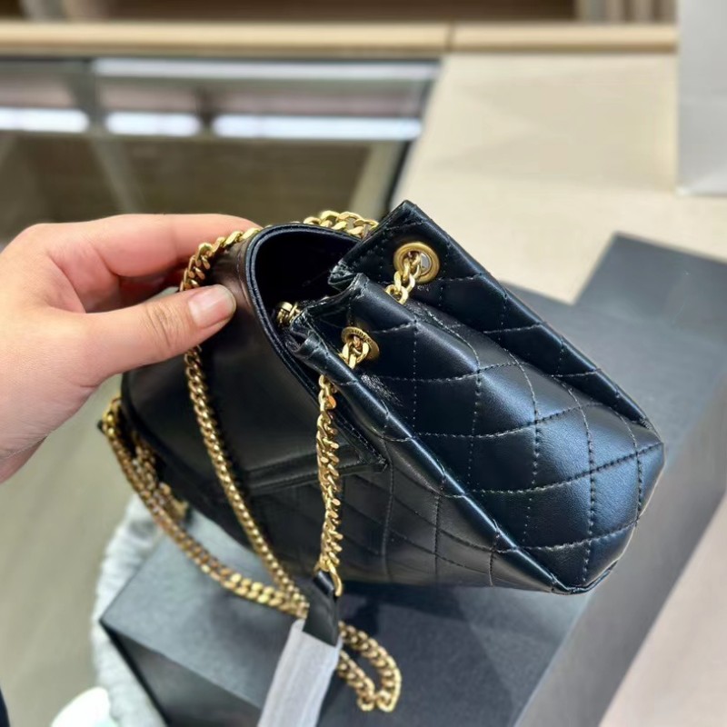 2023 Bolsa de ombro feminina crossbody de venda imperdível Ferragens de alta qualidade e couro genuíno Design de marca de luxo Elemento xadrez Casual Compras essenciais para mulheres