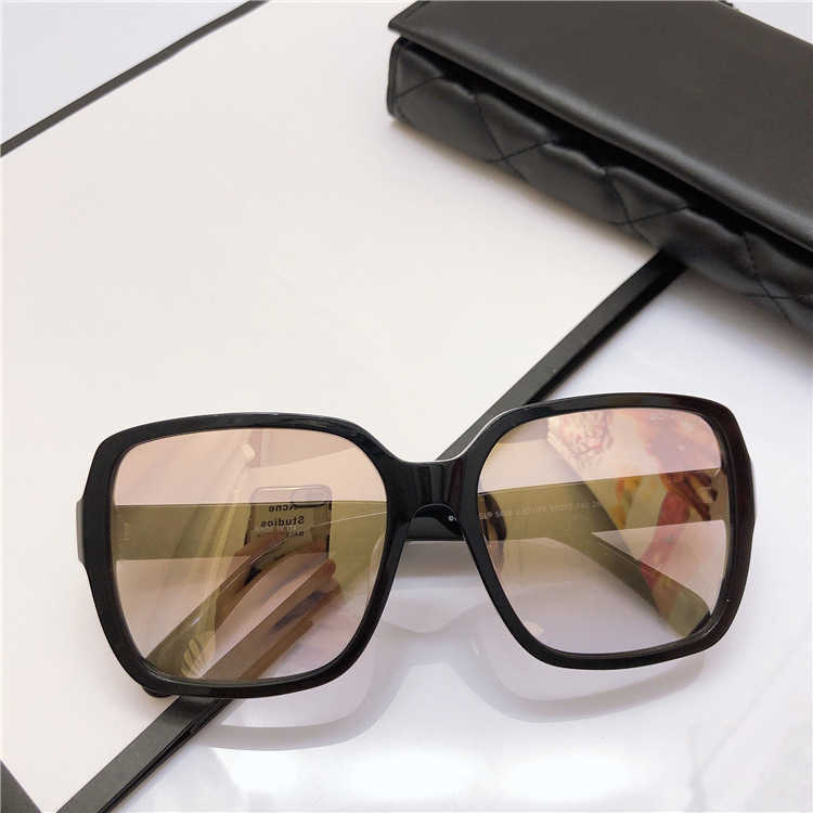 2024 Toppdesigners Nya lyxdesigner Solglasögon Flat Mirror CH5408 Black Large Plate Eyeglass Frame Female Ins Network Red Samma stil Box Letter Solglasögon