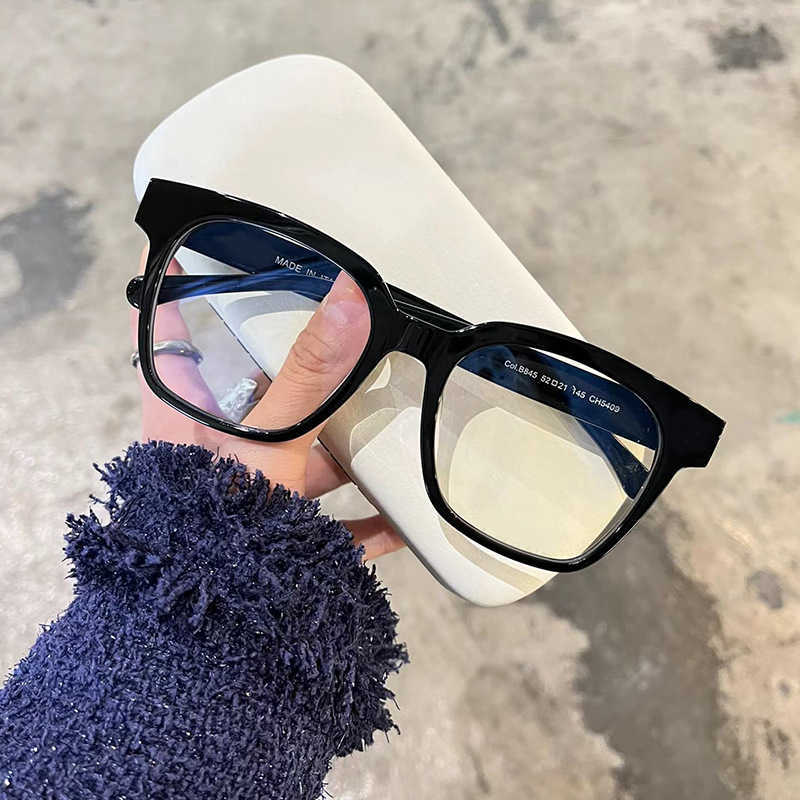 Luksusowe okulary przeciwsłoneczne Nowe duże pudełko Mały zapach ten sam styl różowy łańcuch liter nóg odpornych na promieniowanie przeciwsłoneczne UV